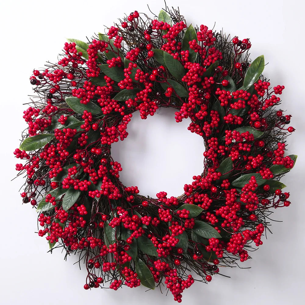 Red Berry Christmas Wreath, 17.7-inch Diameter