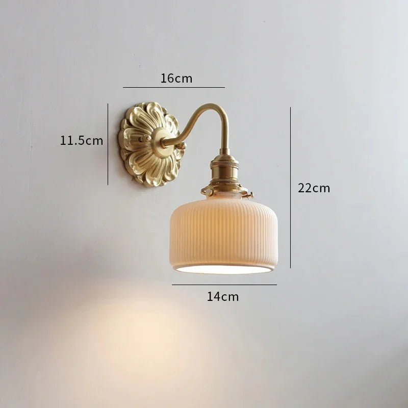 Riley Alva Lamp-Welvere