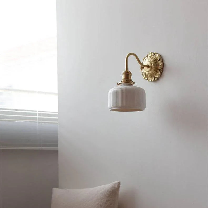 Riley Alva Lamp-Welvere