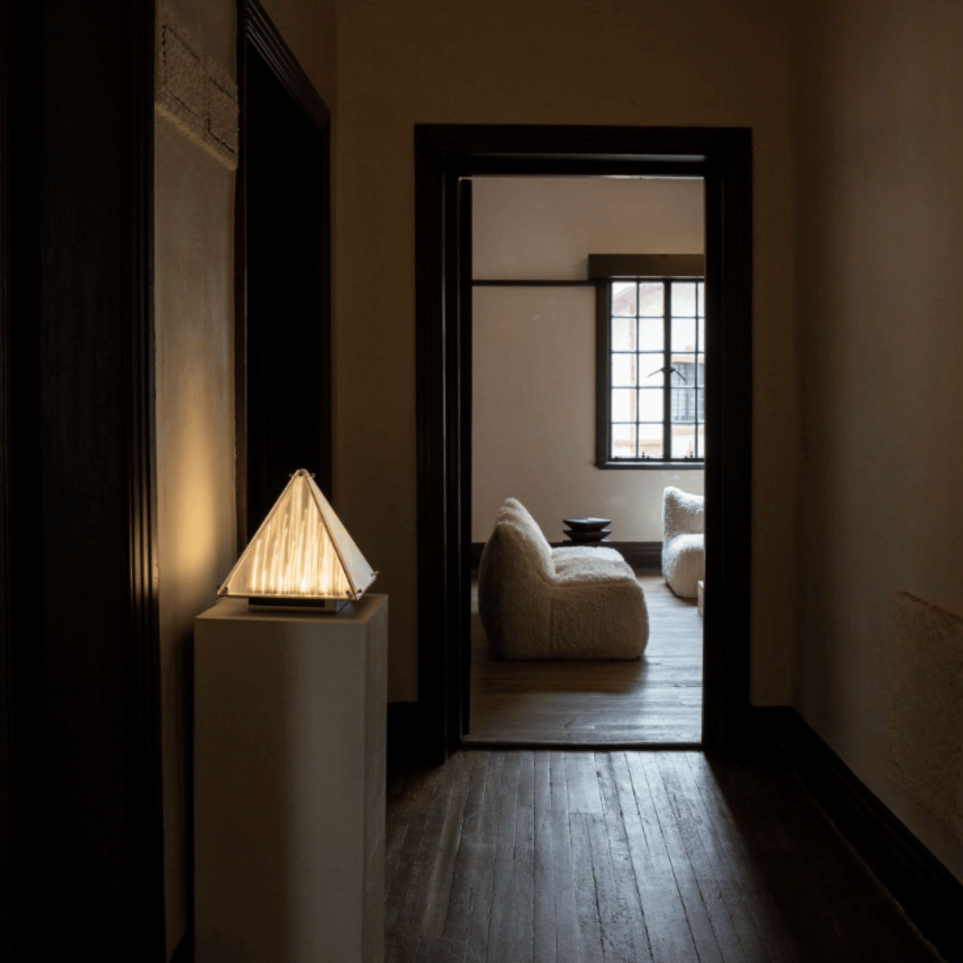 Rolfar Table Lamp-Welvere