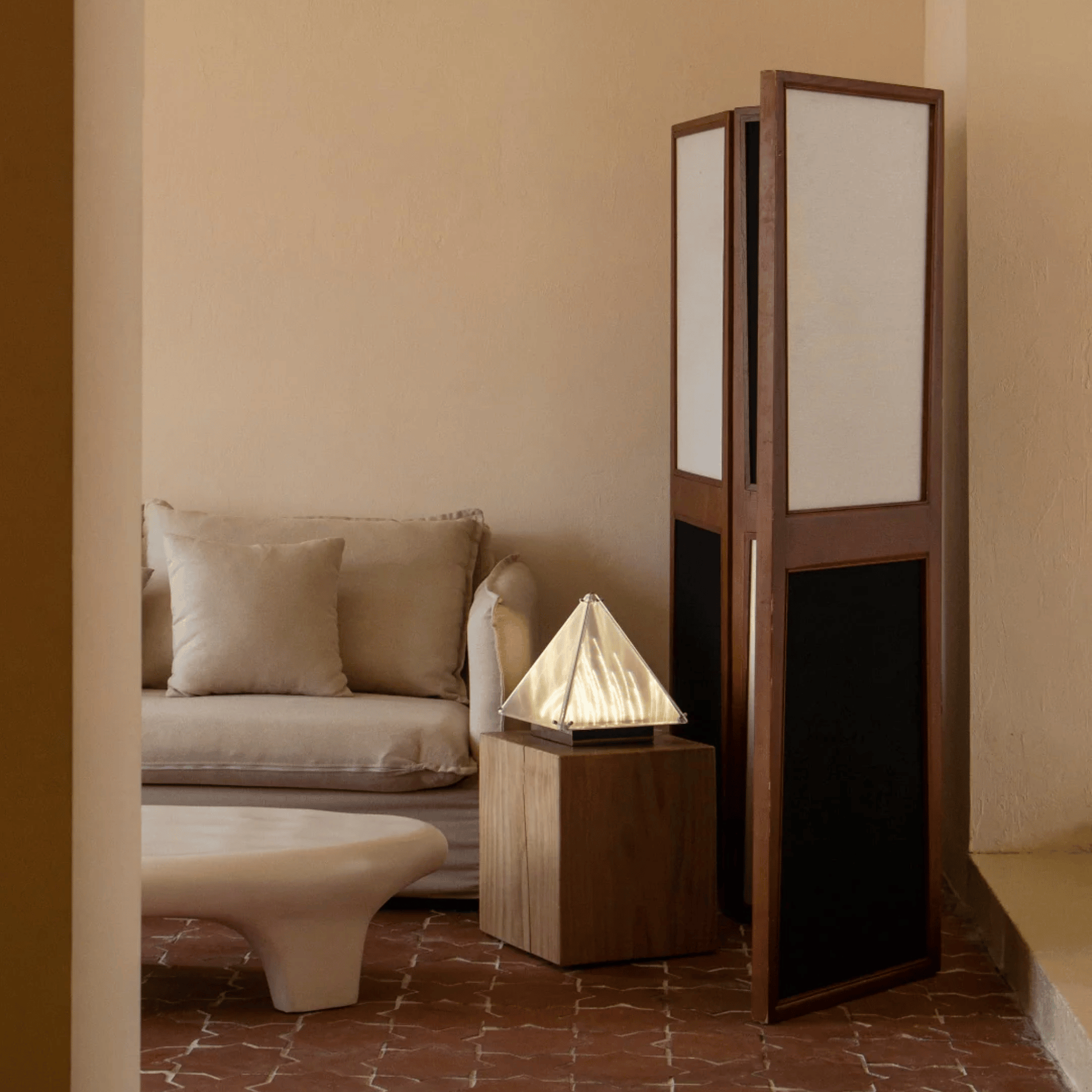 Rolfar Table Lamp-Welvere