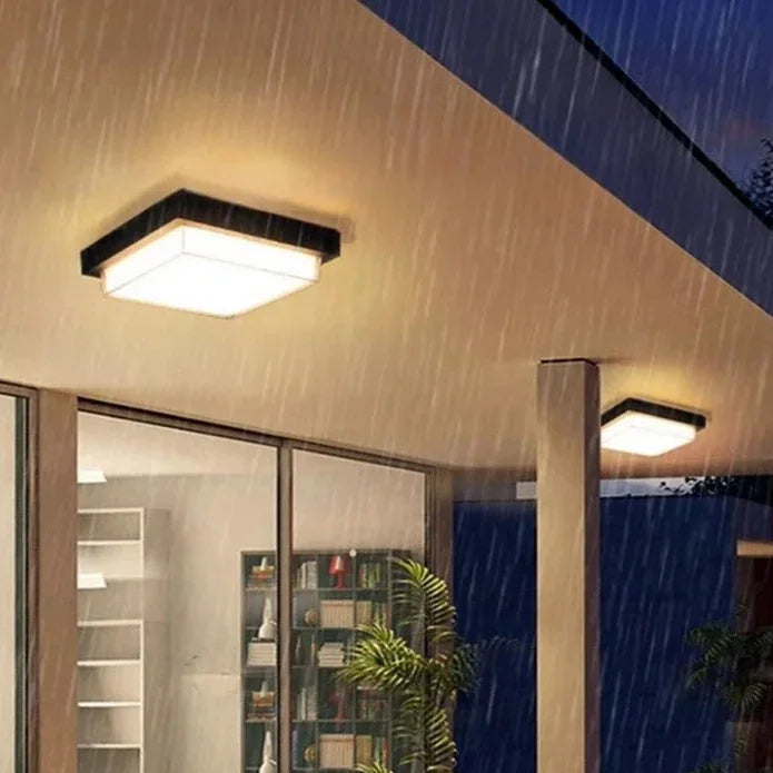Rolfor Outdoor Light-Welvere