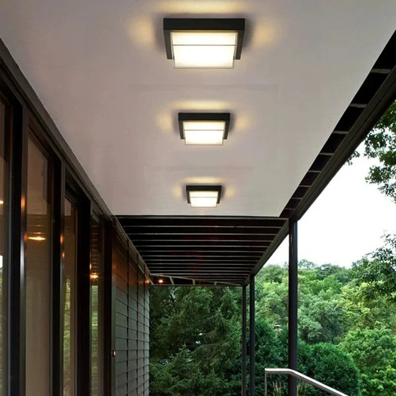 Rolfor Outdoor Light-Welvere