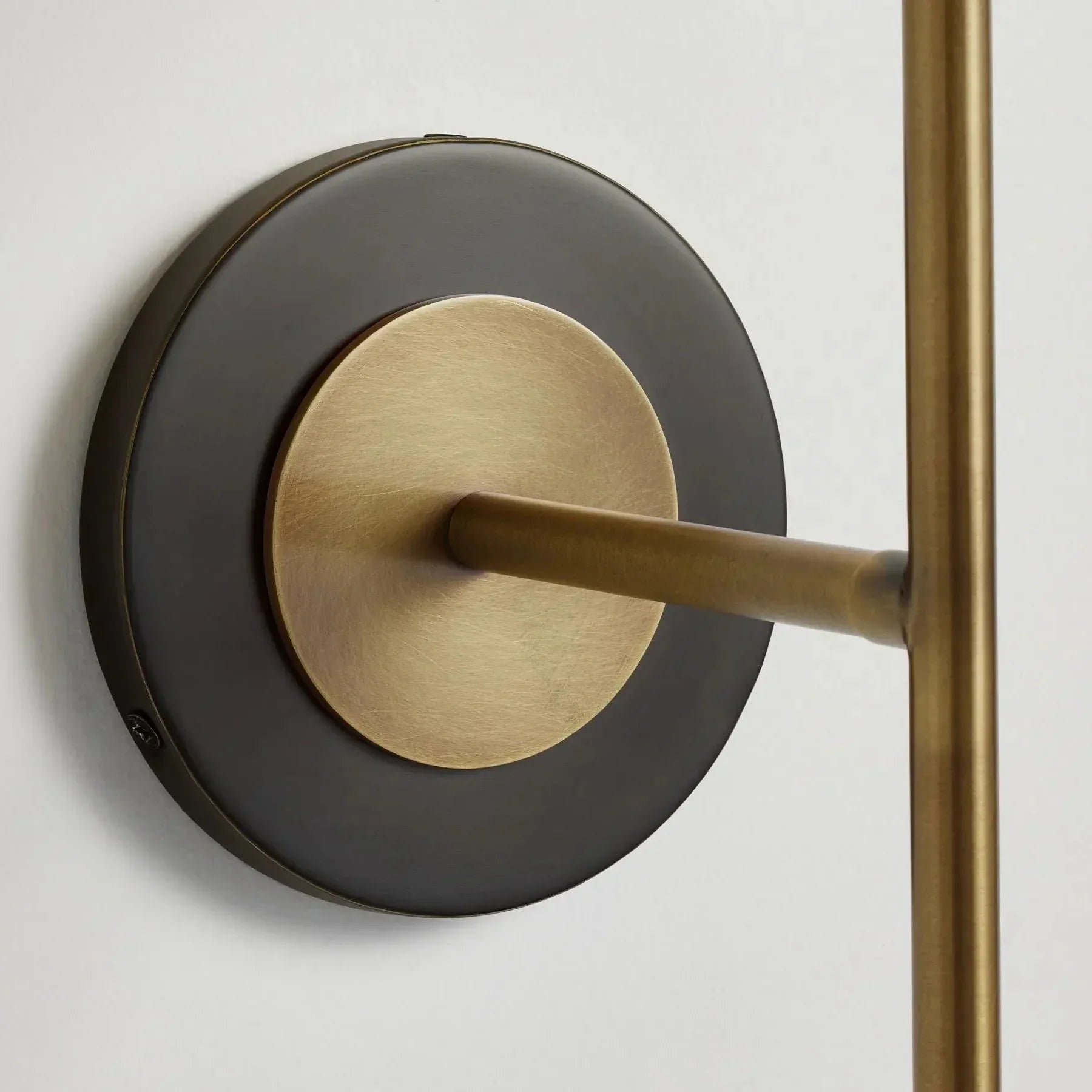 Roseo Livine Lamp-Welvere