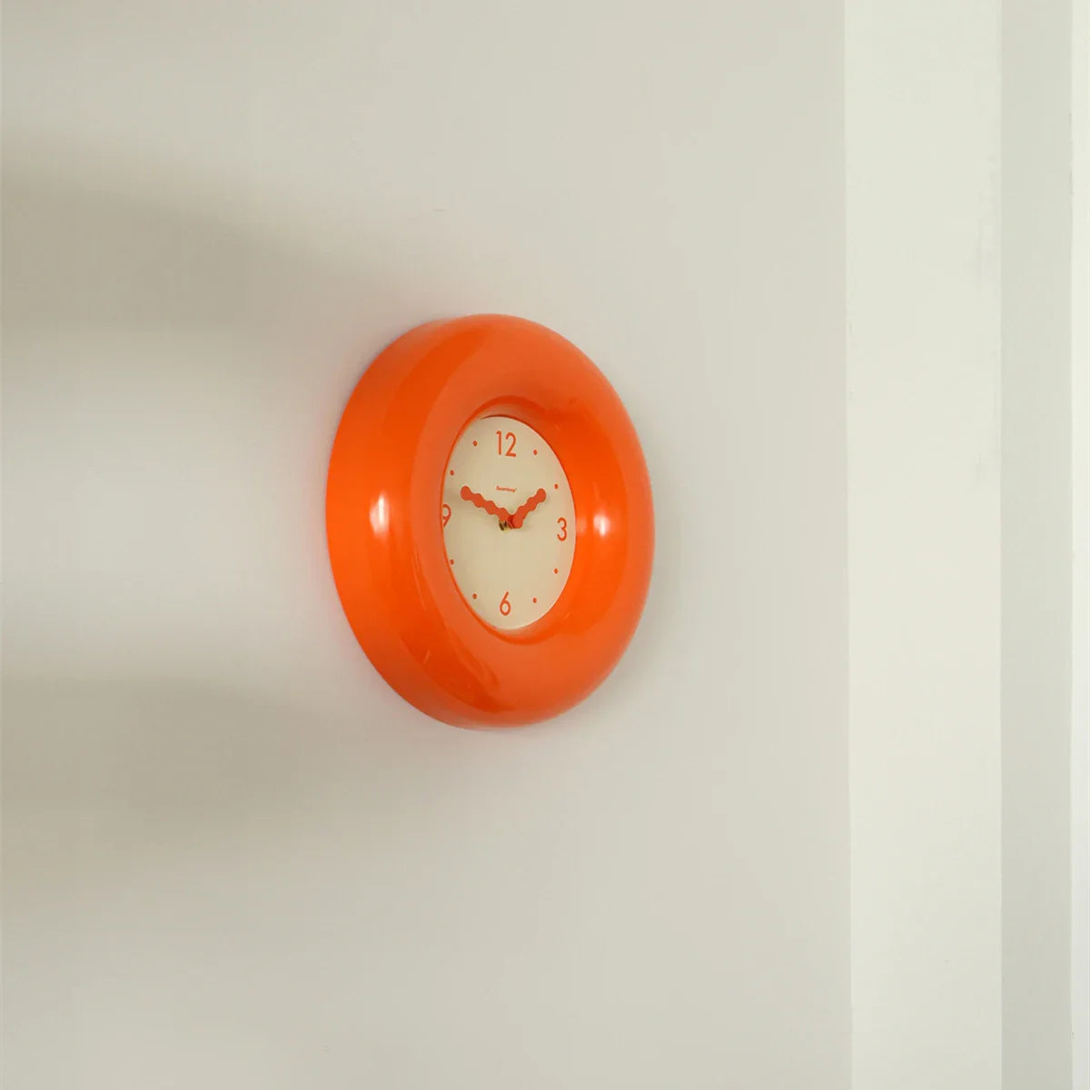 Rosian Livine Clock-Welvere