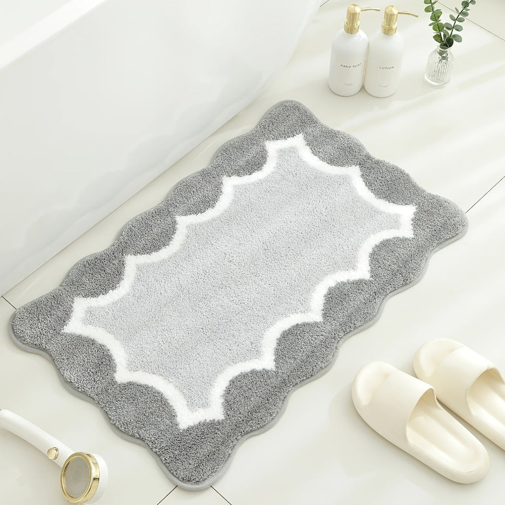 Scalloped Microfibre Bath Mat with Rubber Backing