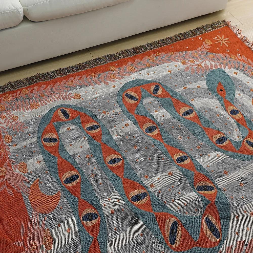 Serpent's Embrace Throw blanket-Welvere