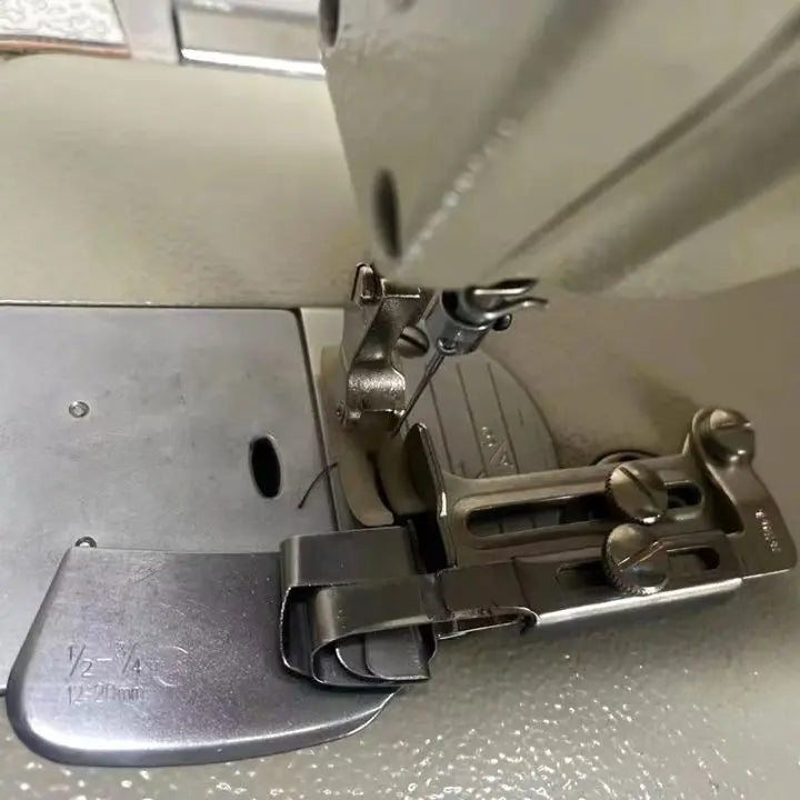 Double Fold Swing-Away Hemmer for Sewing Machines - 1.5 cm, 2.5 cm, Metal, view 7