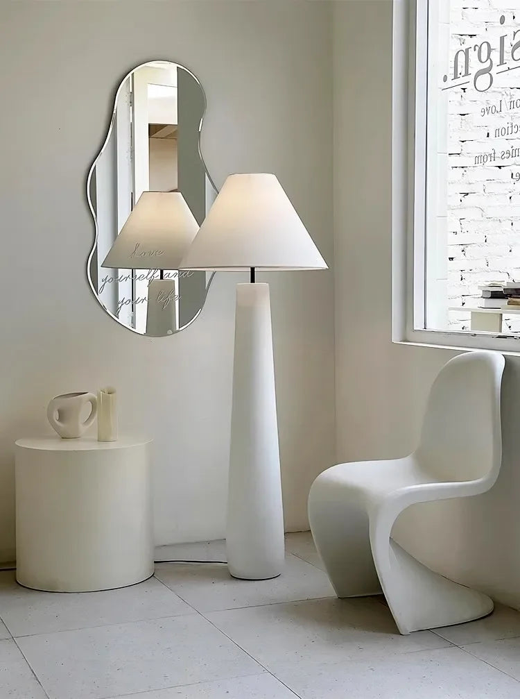 Signe Floor Lamp-Welvere