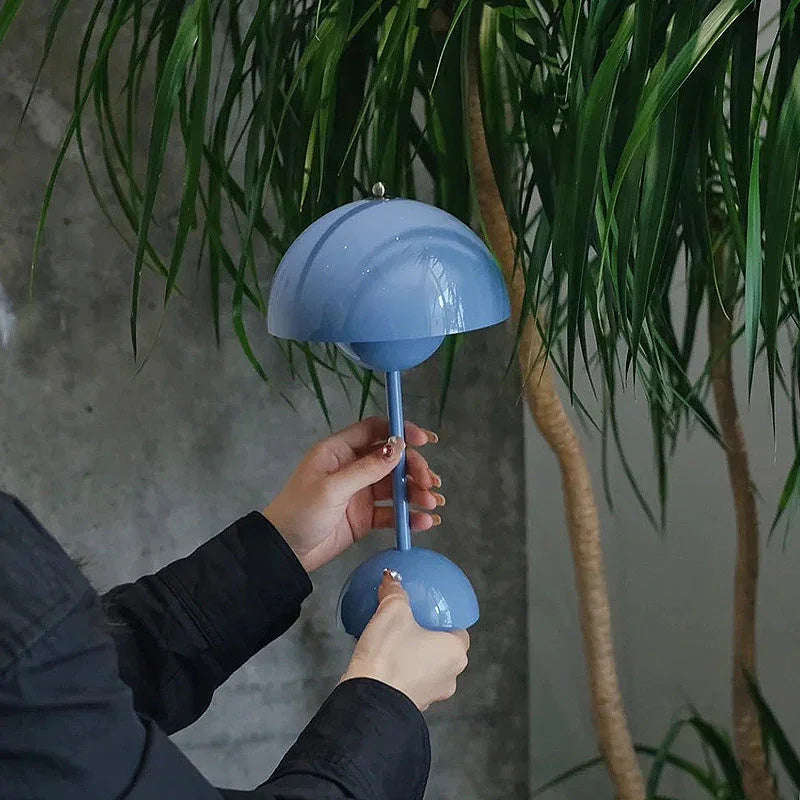 Signia Table Lamp-Welvere