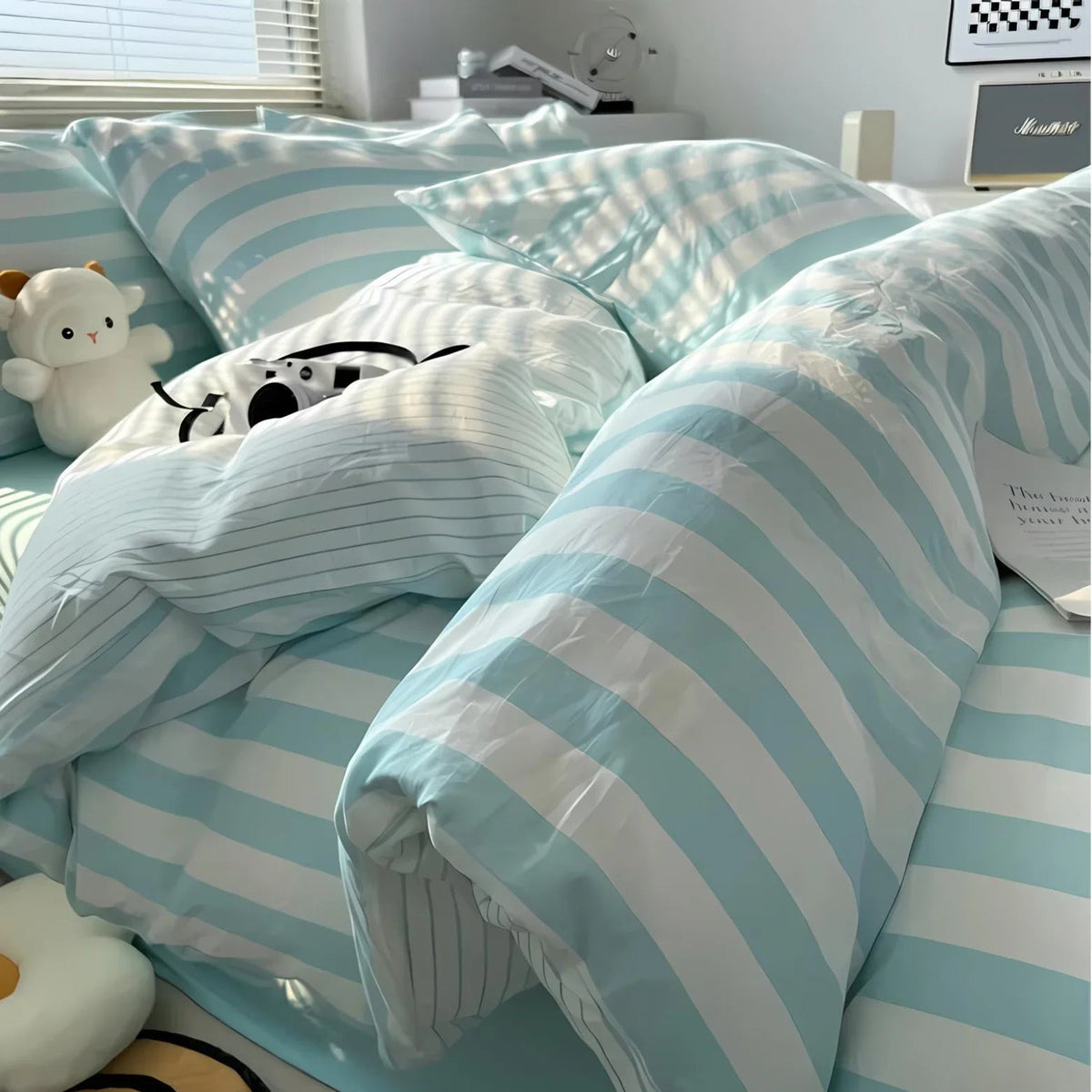 Signor Covemont Striped Bedding Set-Welvere