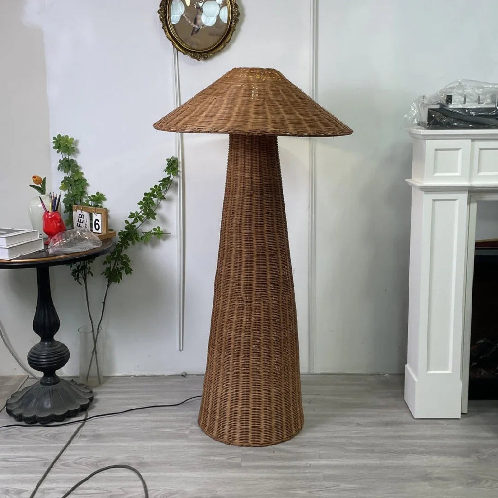Siletta Floor Lamp-Welvere