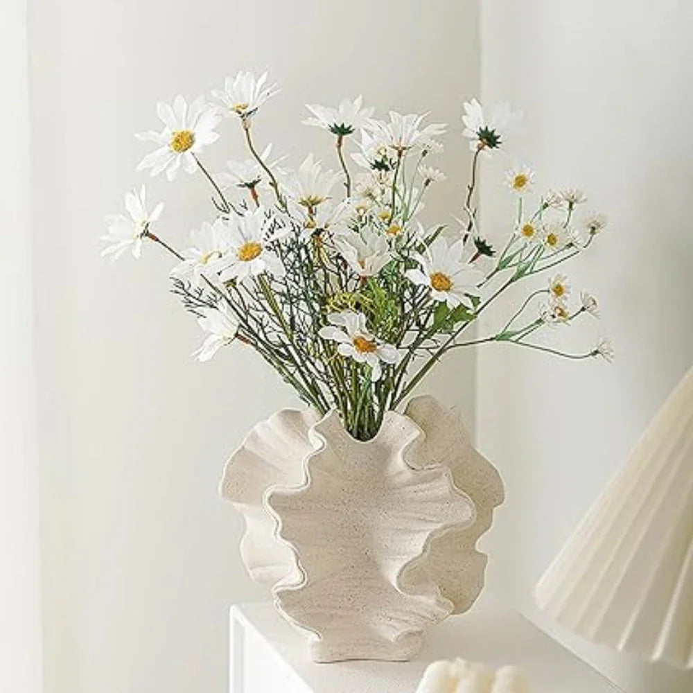 Silisse Rolfis Ashhurst Vase-Welvere