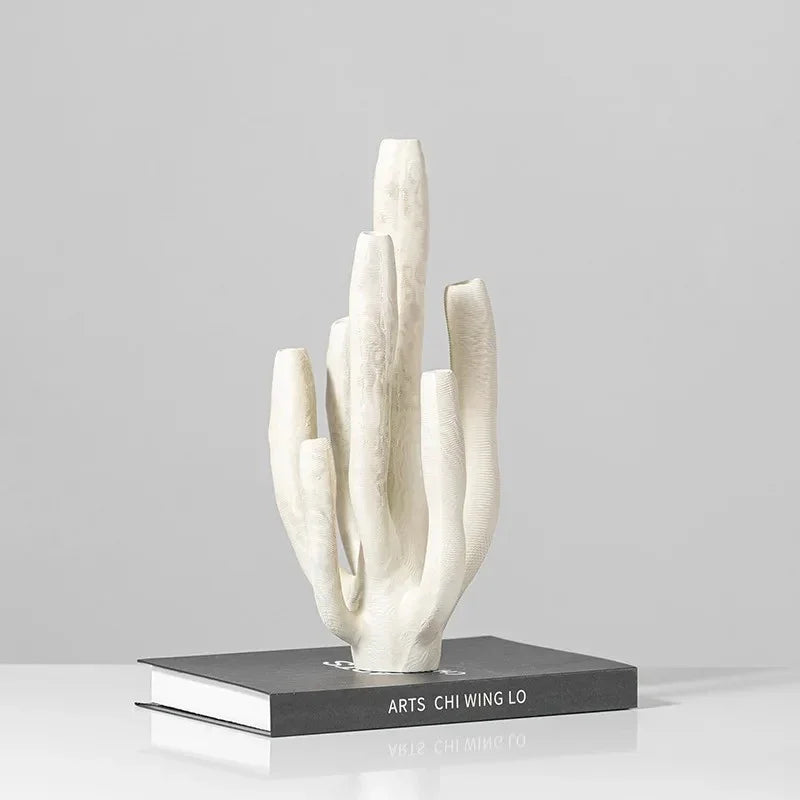 Silisse Rolfis Sculpture-Welvere
