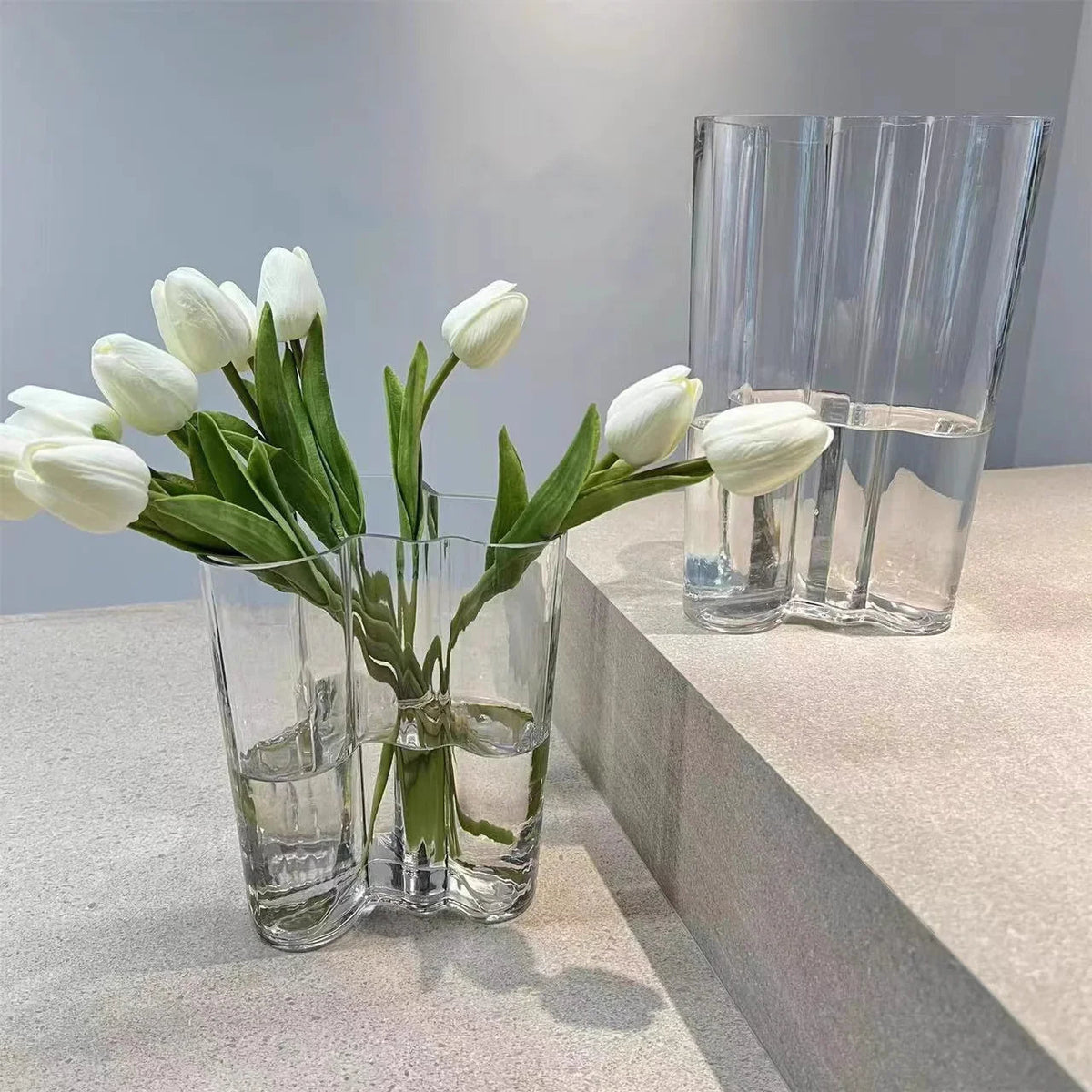 Thoraor Coveford Vase-Welvere