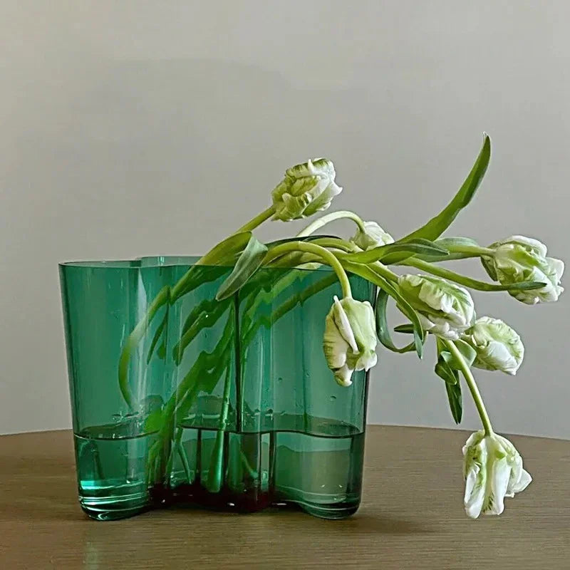 Thoraor Coveford Vase-Welvere