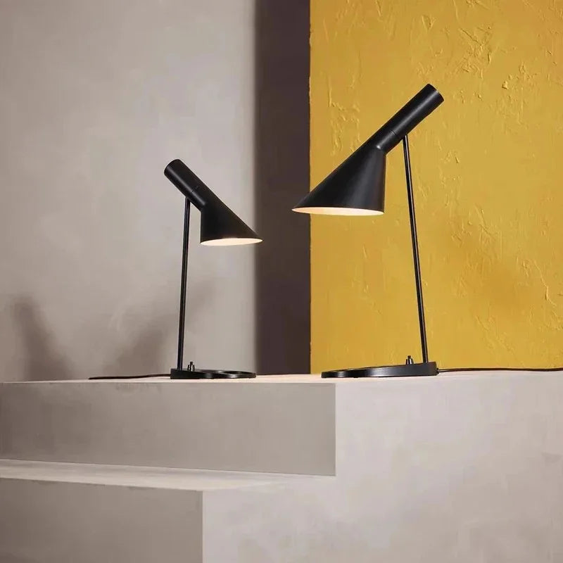 Tore Desk Lamp-Welvere