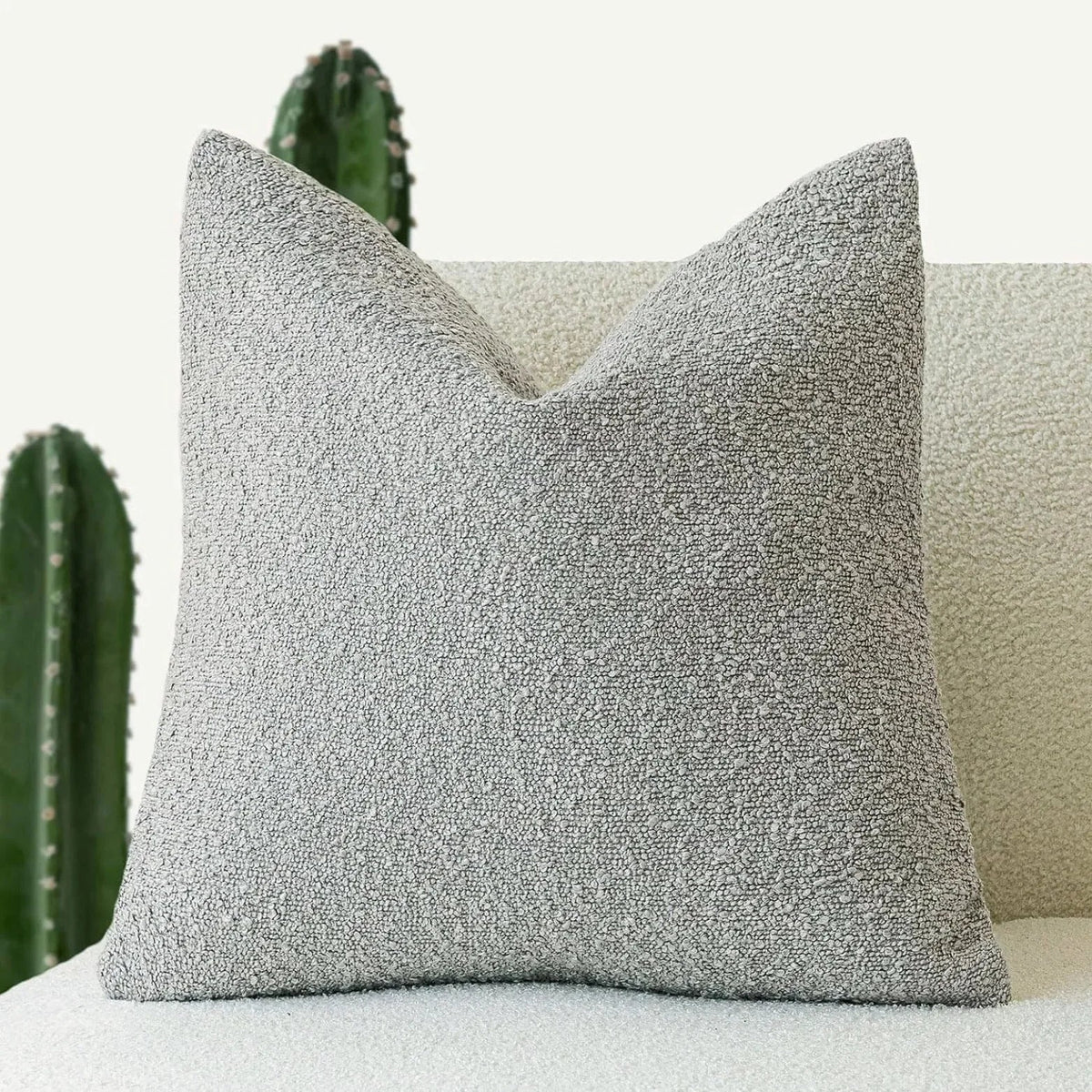 Torin Cushion-Welvere