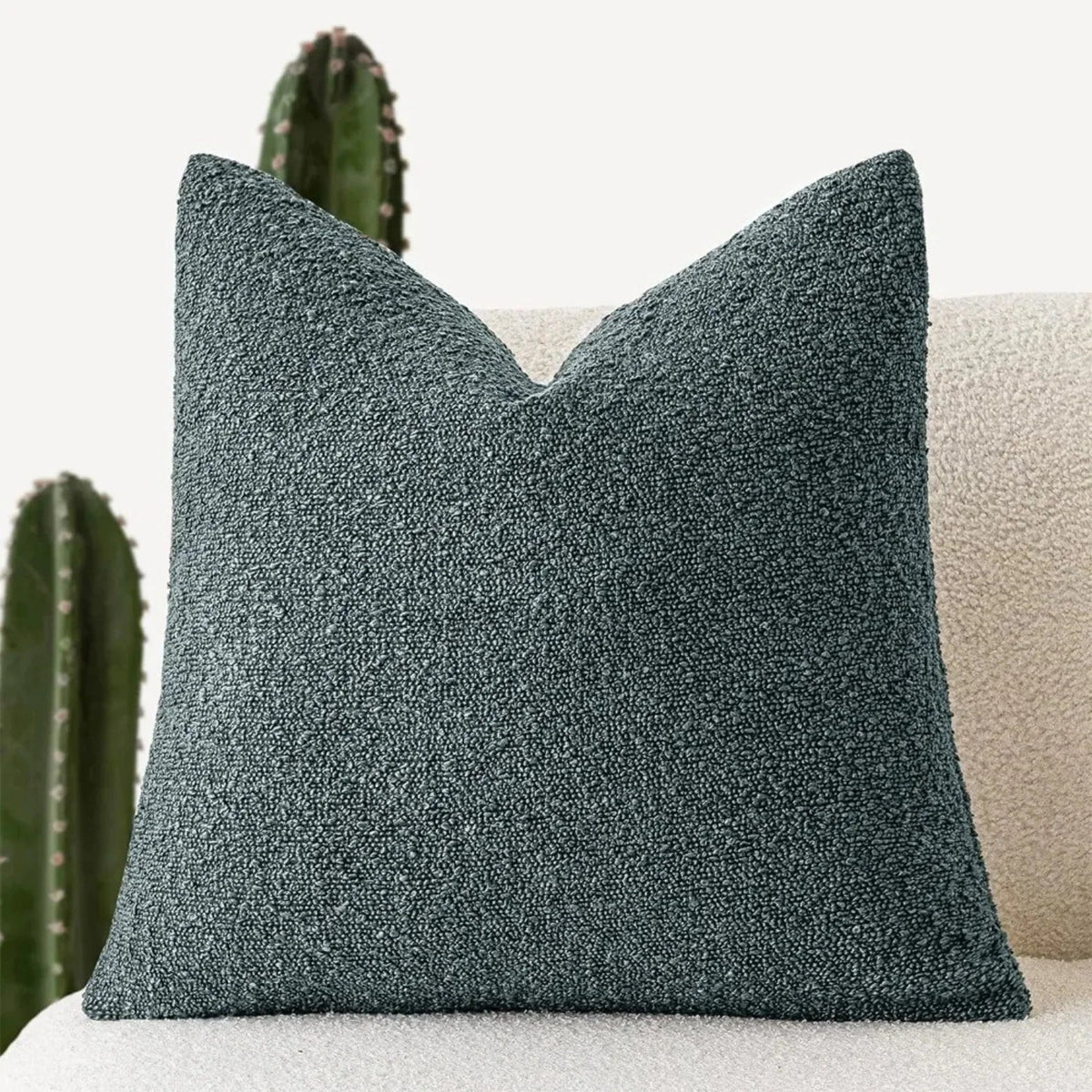 Torin Cushion-Welvere