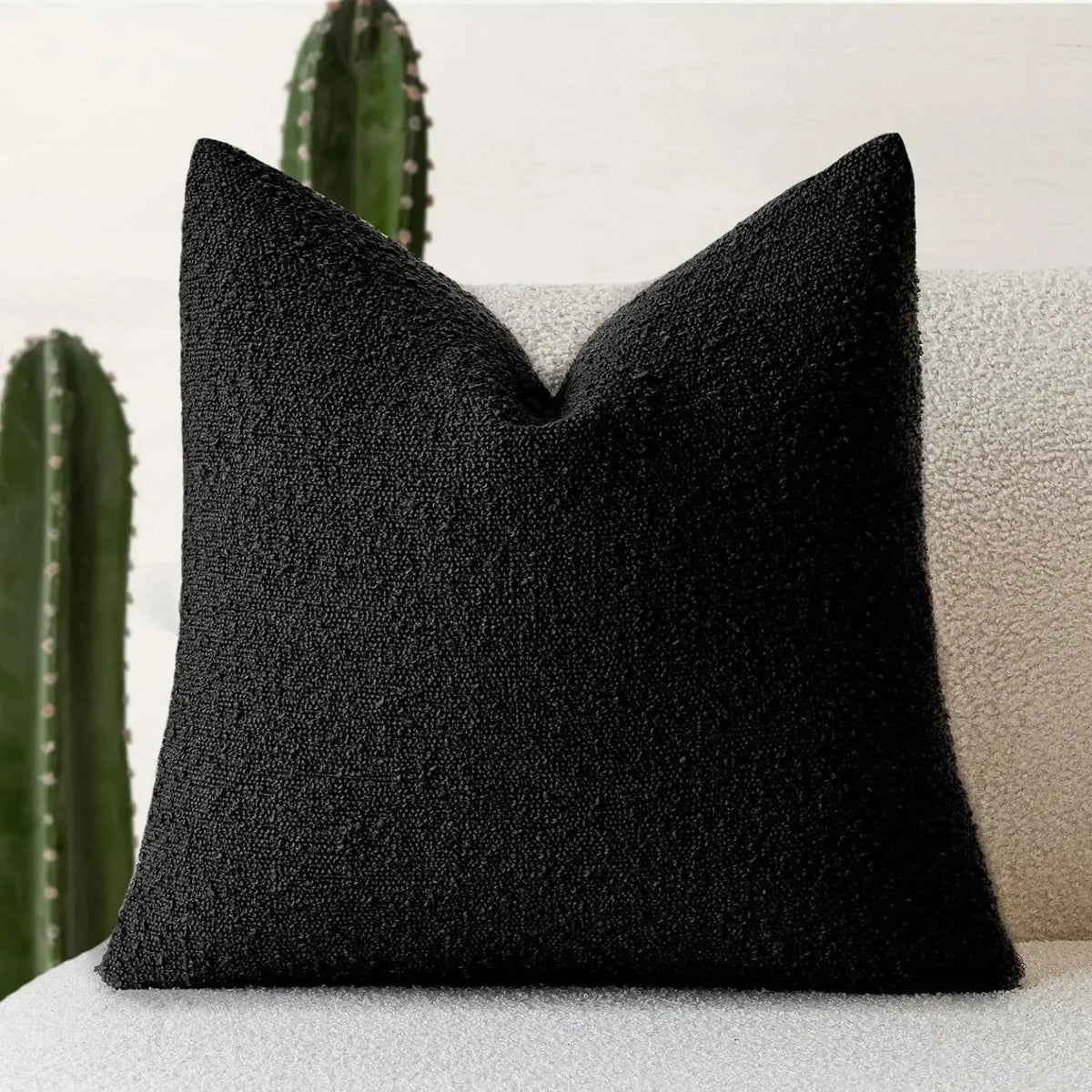 Torin Cushion-Welvere