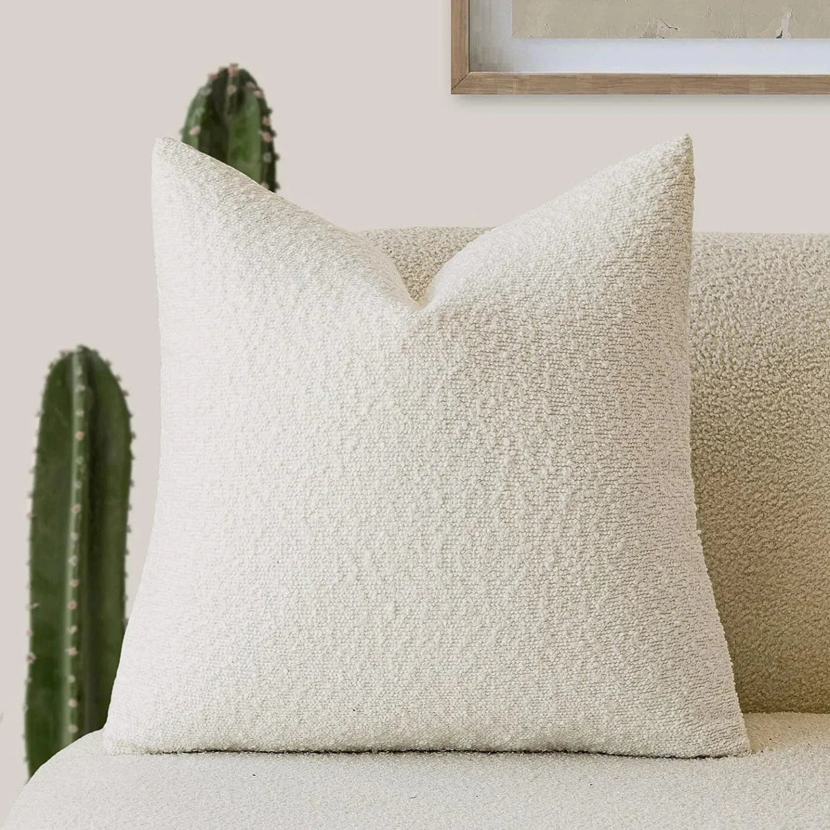 Torin Cushion-Welvere