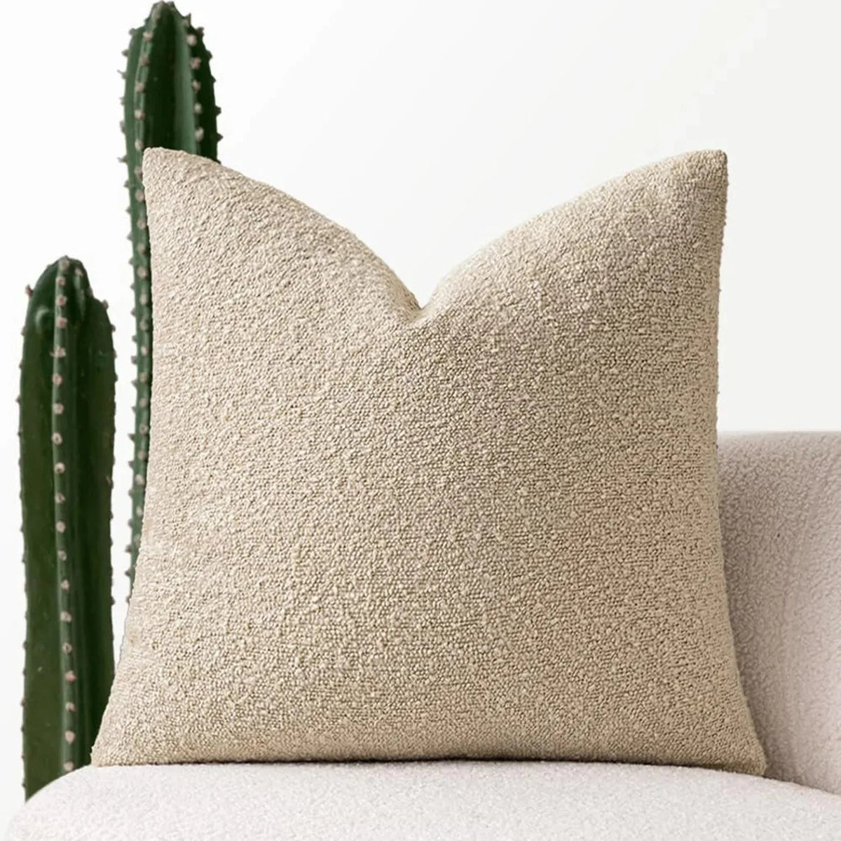 Torin Cushion-Welvere