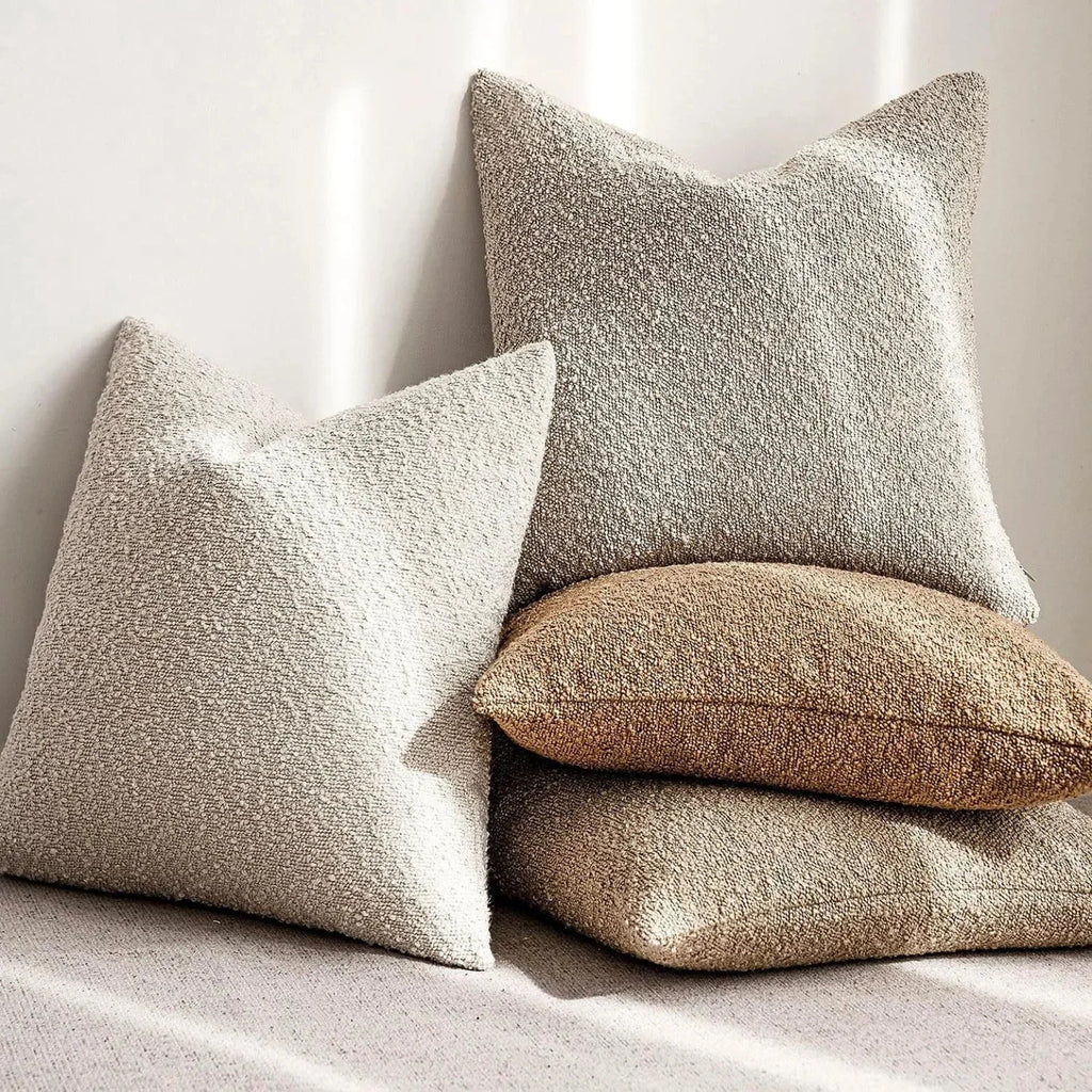 Torin Cushion-Welvere