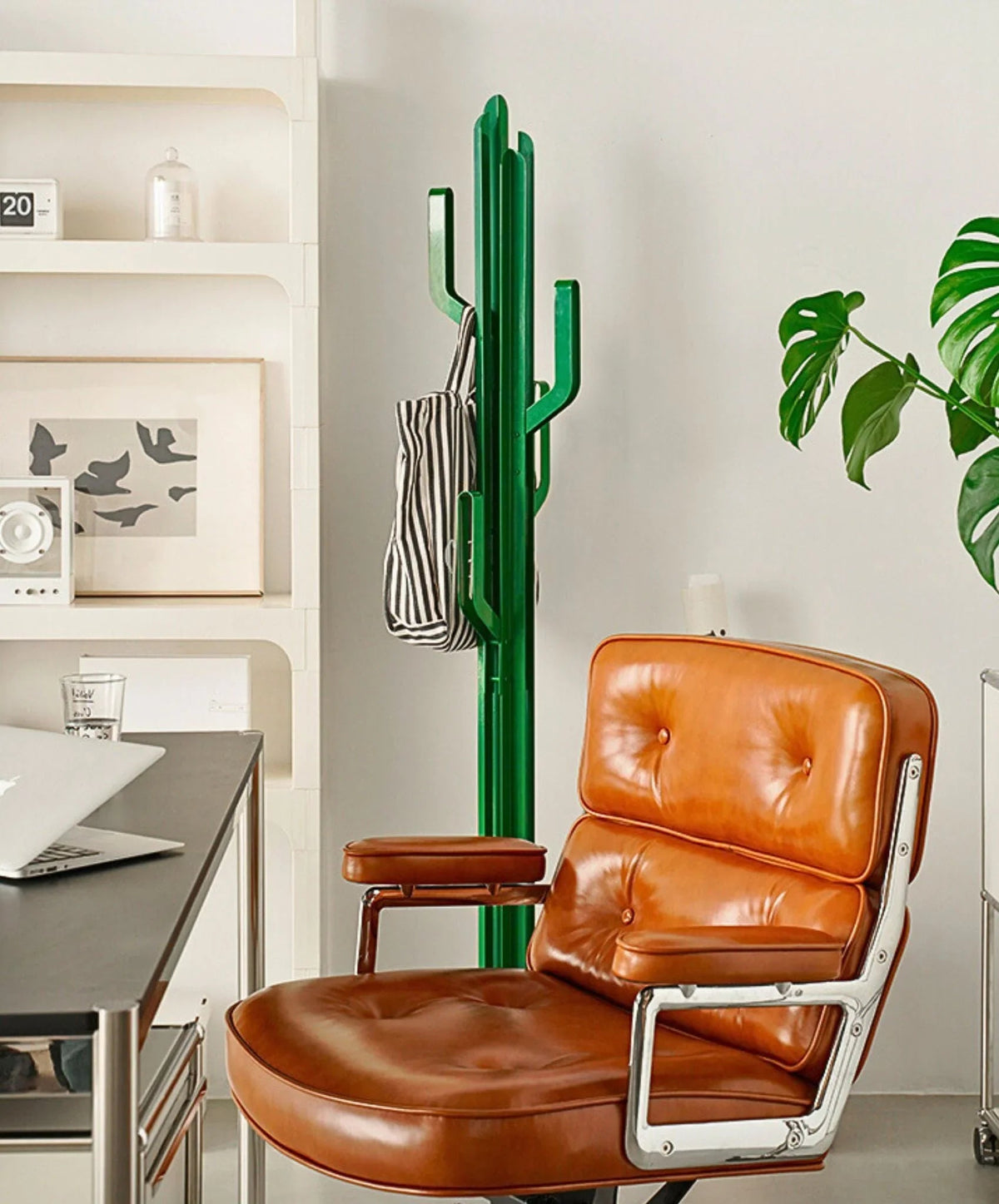 Torin Silo Coat Stand-Welvere