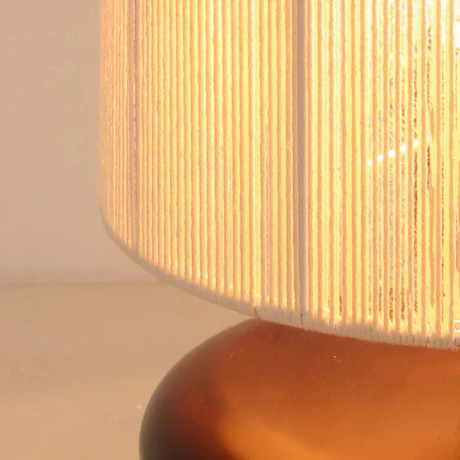 Ulfa Wood Table Lamp-Welvere