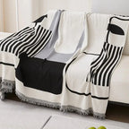 Ulfor Throw blanket-Welvere