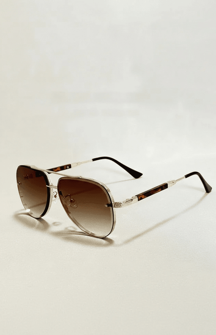 UV400 Aviator Sunglasses with Anti-Reflective Lenses
