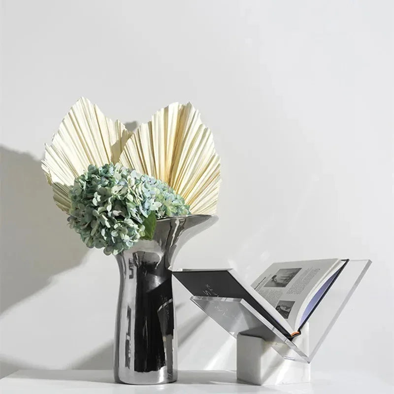 Valeford File Holder-Welvere