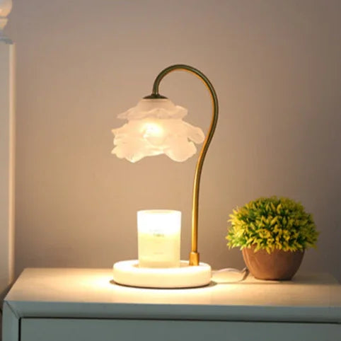 Valeridge Candle Warmer Lamp-Welvere