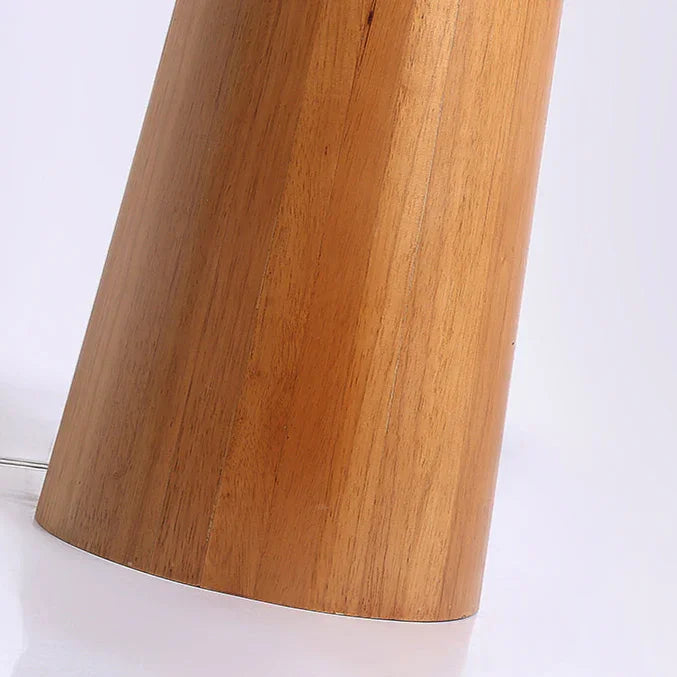 Vinella Wood Floor Lamp-Welvere