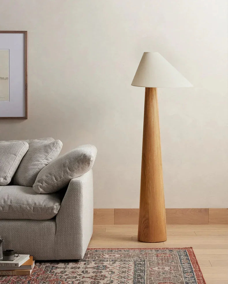 Vinella Wood Floor Lamp-Welvere