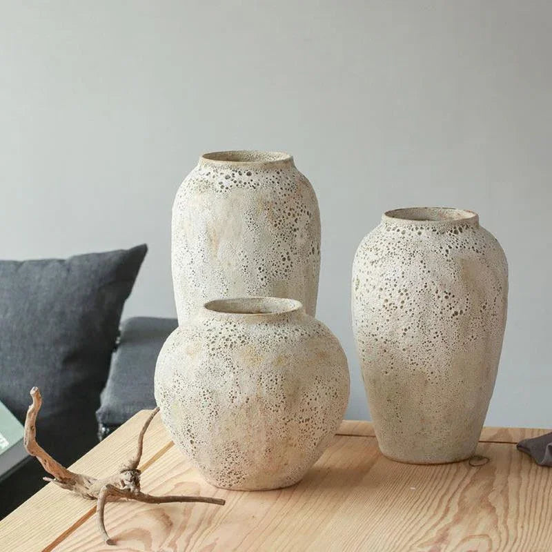 Vinine Vase-Welvere