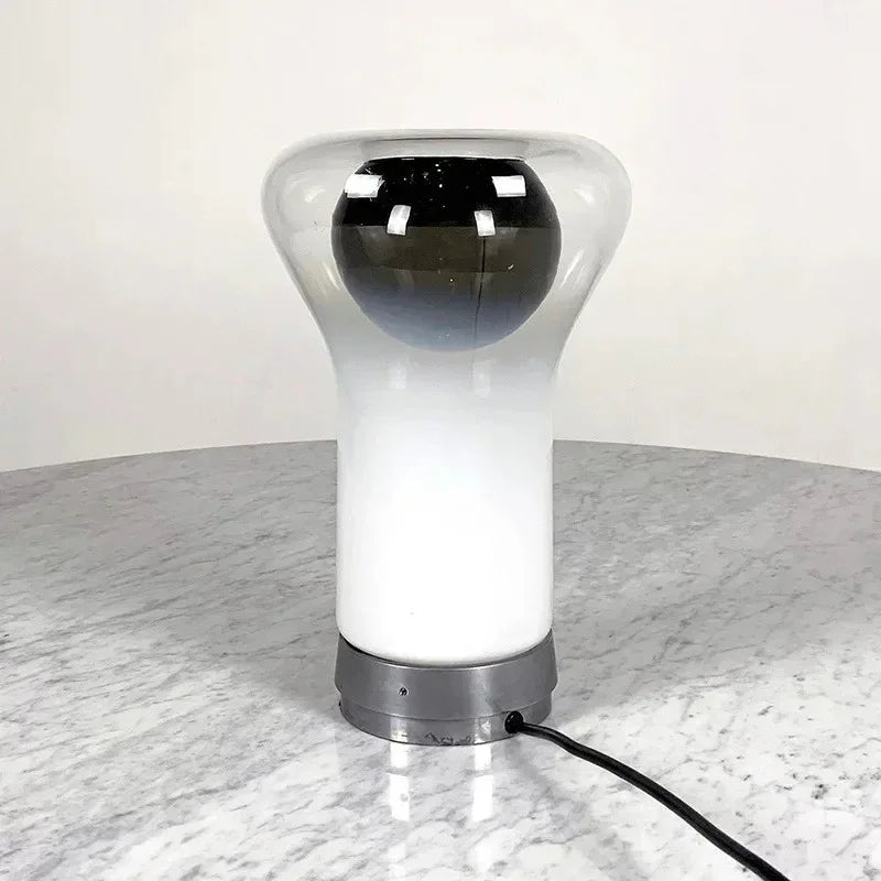 Vinus LED Table Lamp-Welvere
