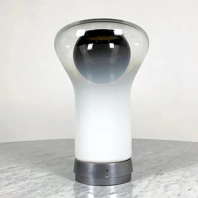 Vinus LED Table Lamp-Welvere
