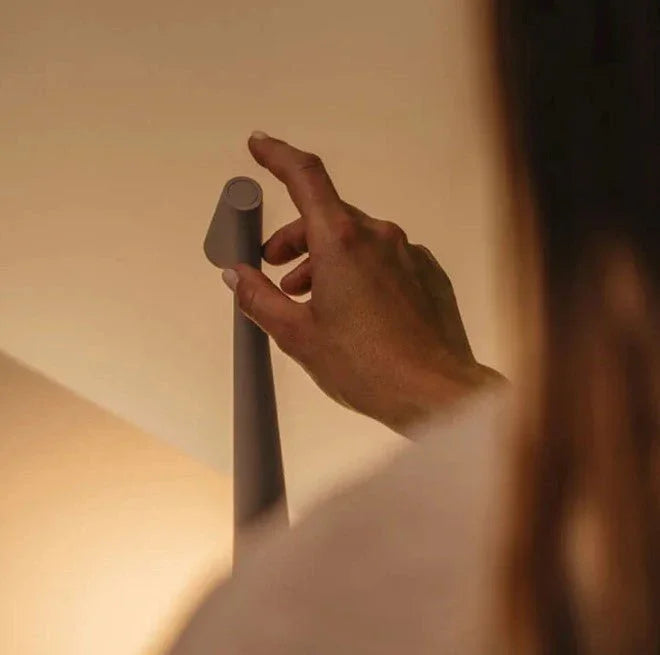 Vivienne Portable lamp-Welvere