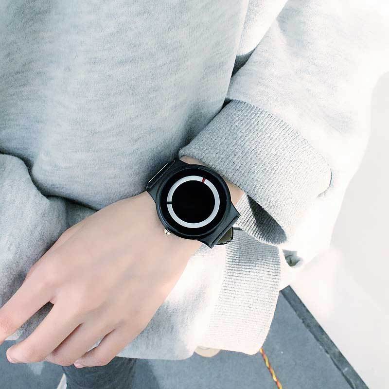 Pointerless Concept Watch for Women and Men - Minimalist Design, 4cm Dial, view 5