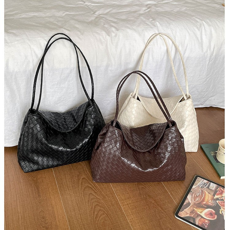 Woven Leather Hobo Bag with Braided Design and Soft Shoulder Handles