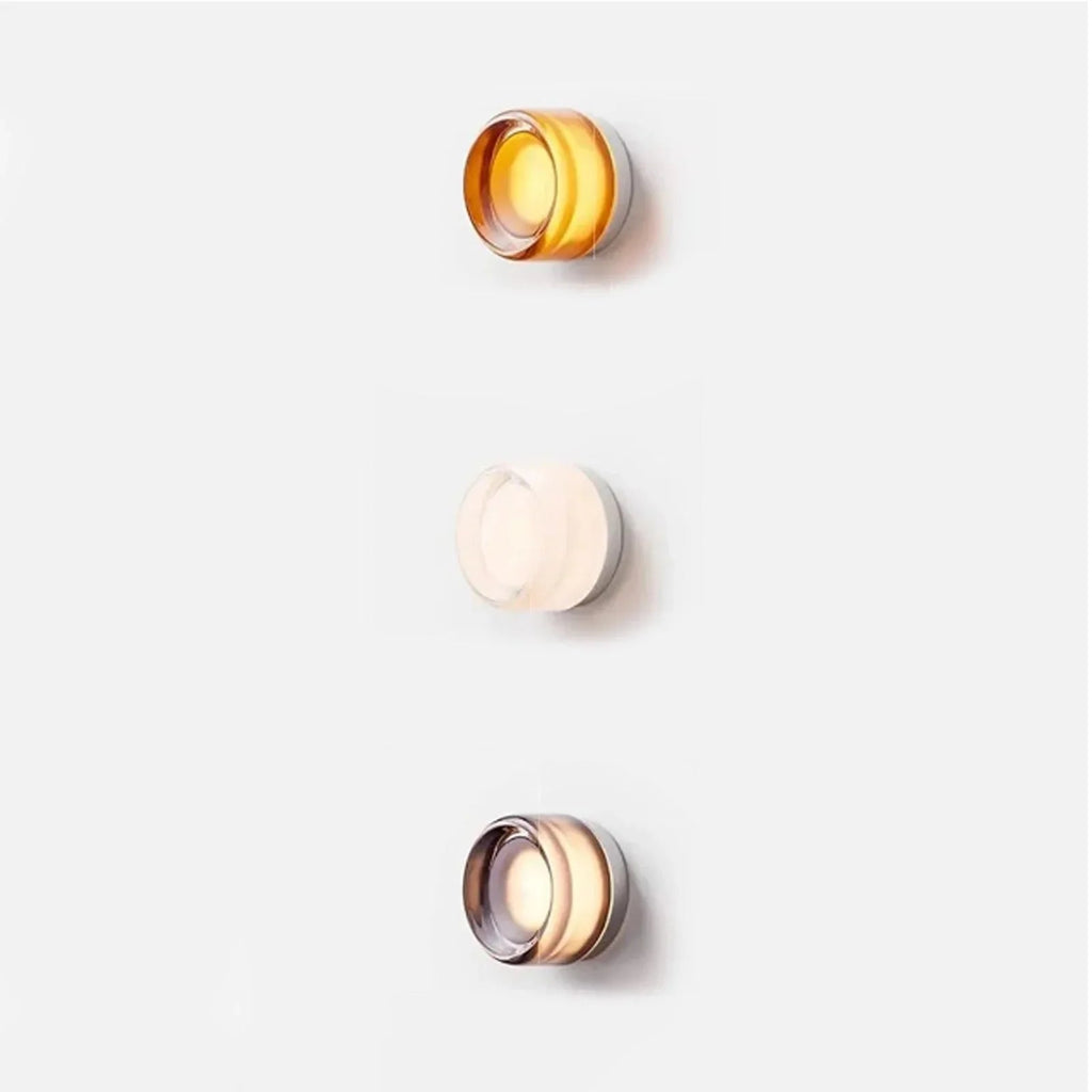 Wyatt Livine Lamp-Welvere
