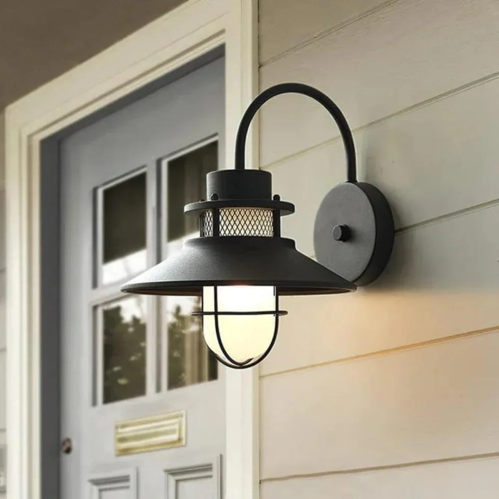 Wyatt Sunbrook Outdoor Livine Light-Welvere