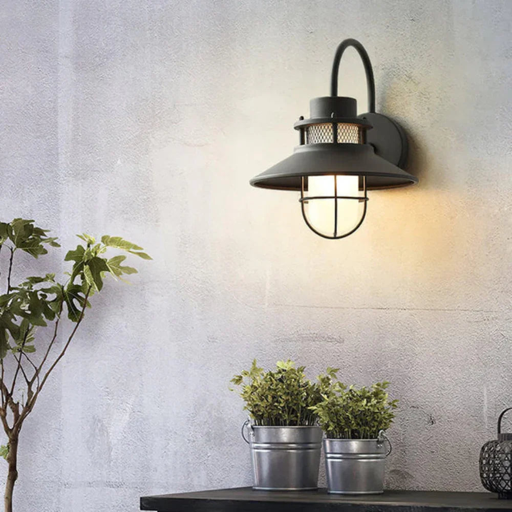 Wyatt Sunbrook Outdoor Livine Light-Welvere