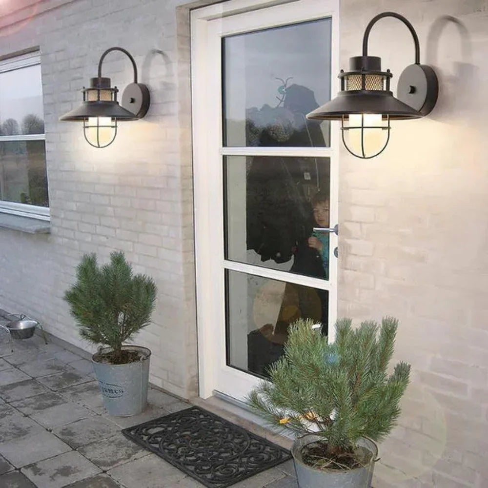 Wyatt Sunbrook Outdoor Livine Light-Welvere
