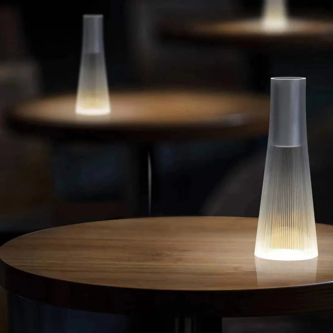 Wyatt Wireless Table Lamp-Welvere