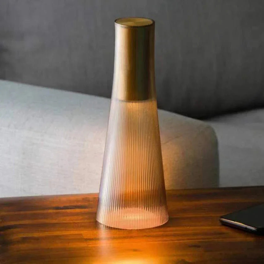 Wyatt Wireless Table Lamp-Welvere