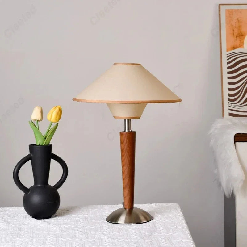 Ylvaar Table Lamp-Welvere