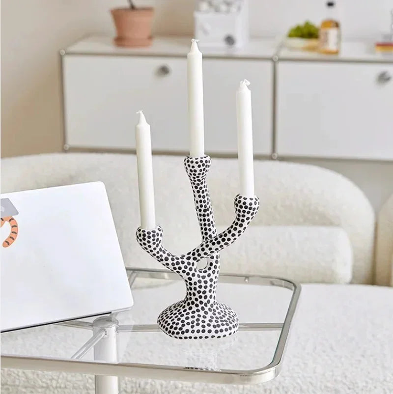Ylvaor Ashhurst Candle Holder-Welvere