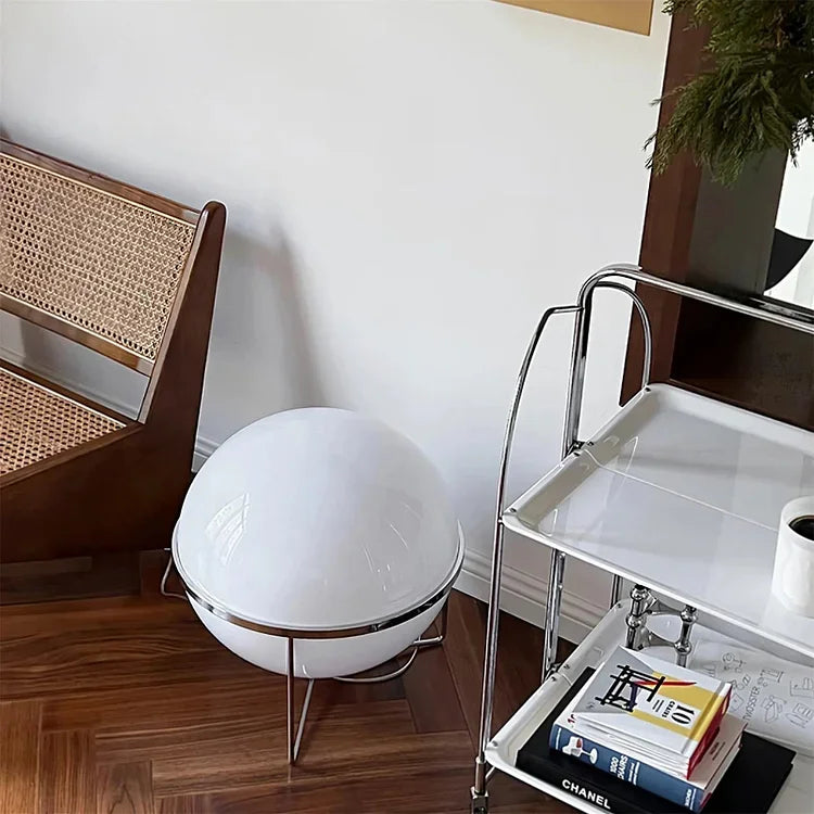Yngveia Table Lamp-Welvere